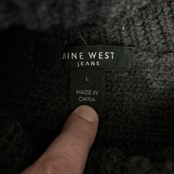 Women’s Nine West Size L Short Sleeve Large Knit Oversized Collar Gray Sweater - Picture 3 of 6